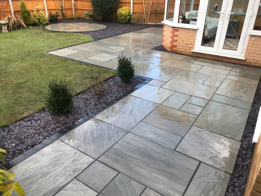 Kandla Grey Patio Grade 4 Size / 20m2 Project Pack Paving Traders