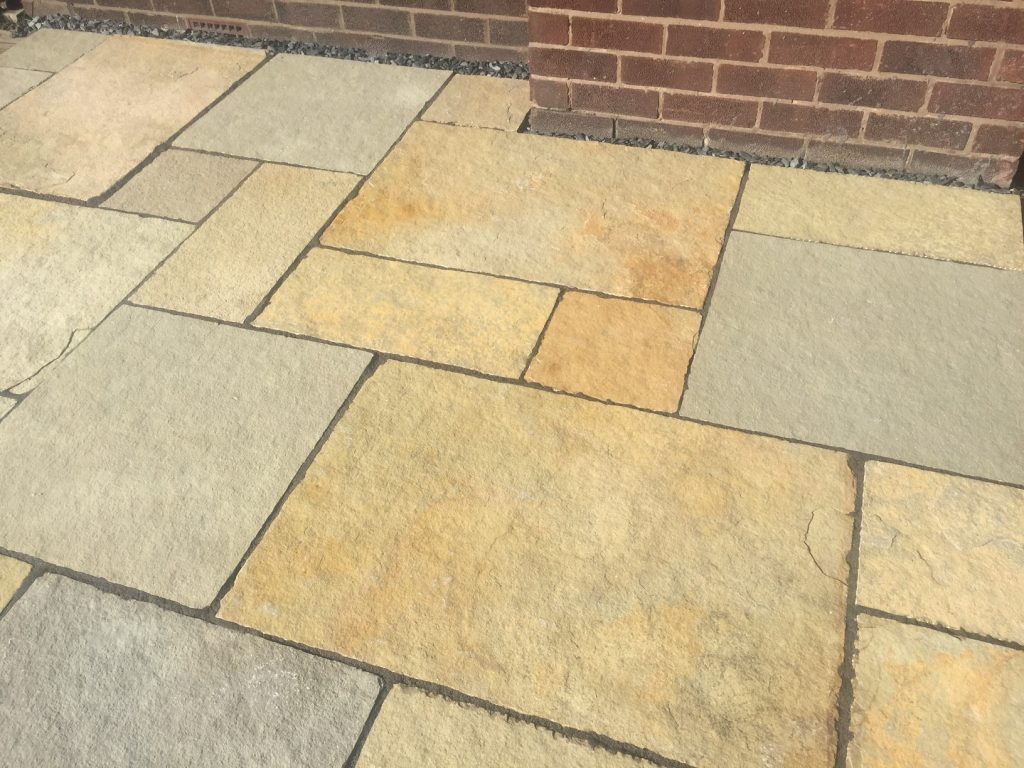 Yellow Limestone 4 Size / 18m2 Project Pack Paving Traders