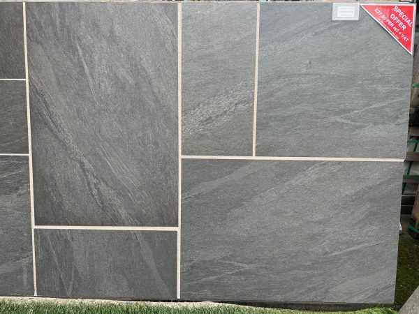 Anthracite porcelain