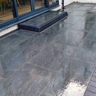 Anthracite porcelain paving